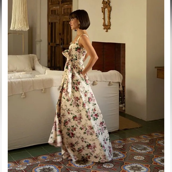 NWT Antonio Melani
x The Style Bungalow Garden Avenue Front Slit Floral Dress - Picture 4 of 7